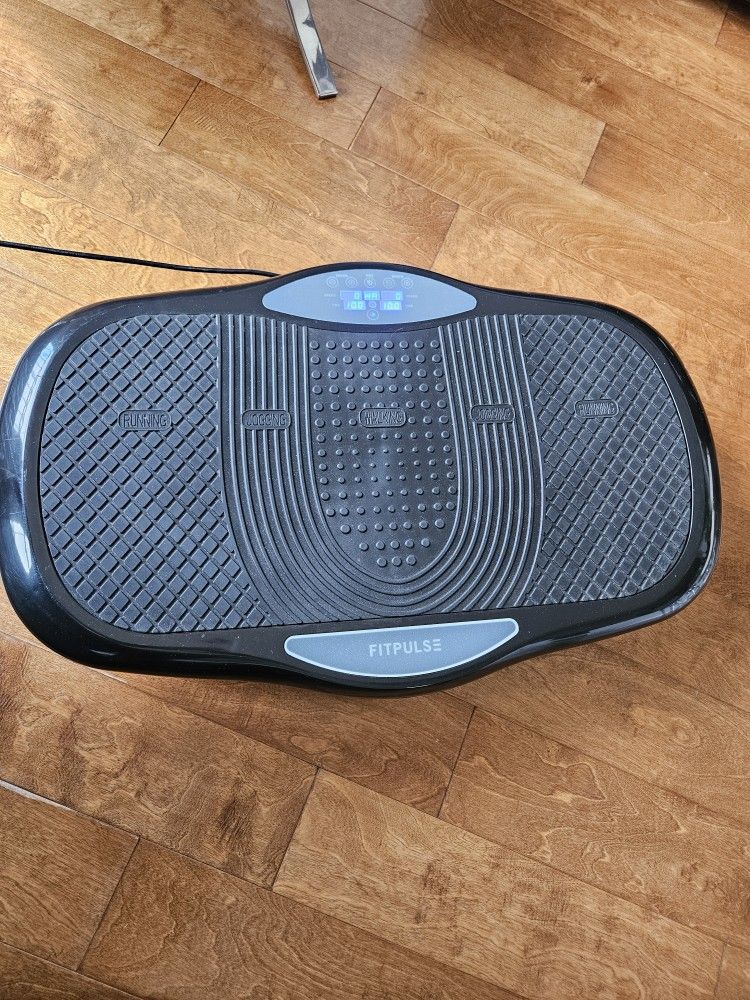 Fitpulse Vibration Exercise Plate.