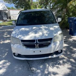 2011 Dodge Grand Caravan