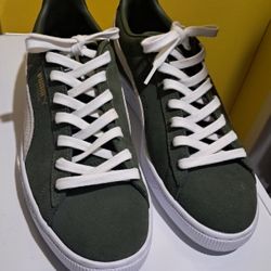 RARE Puma Classic Suede "Myrtle"  olive green