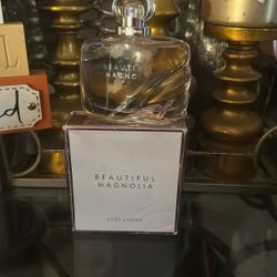 Magnolia Beautiful Esste Lauder