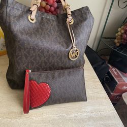 Bolsa Grande Con Cartera