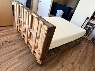 Full / queen mattress/ bed