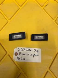 2012-2015 BMW F30 328i 335i Rear Trunk License Plate Light Lamps Oem
