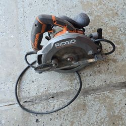 Ciecular Saw Ridgid