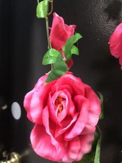 Artificial 9’ Long giant rose garland....!!!