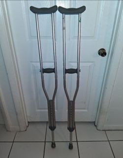 crutches $10 FIRM