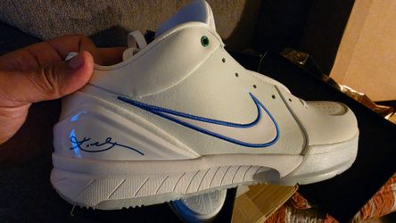 Kobe 13 men. Dallas maverick draft pack