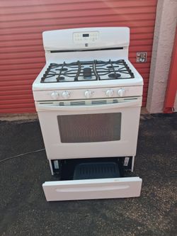 Kenmore Gas stove