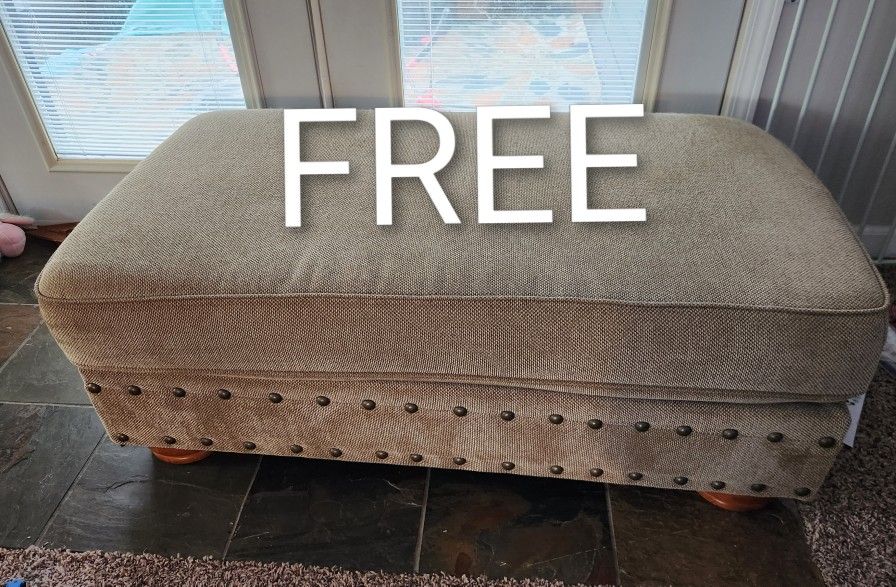 FREE Ottoman 