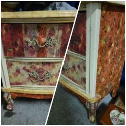 Vintage French Provincial Decoupage Roses Dresser Nightstand Table 