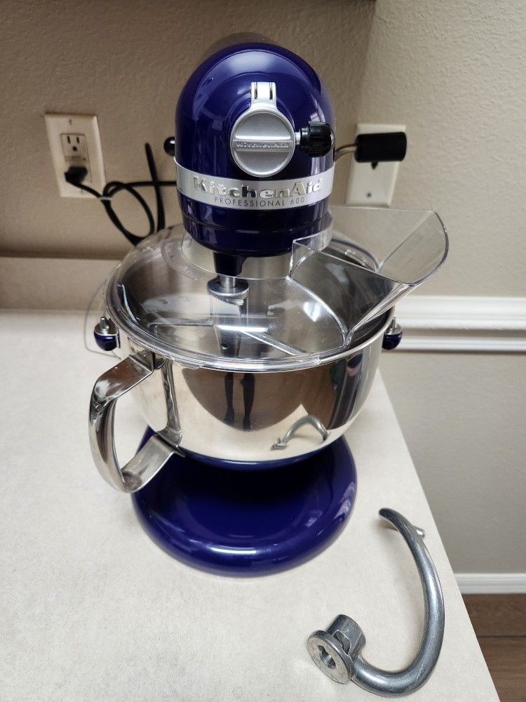 KitchenAid Pro 600 Series 6 Quart Bowl-Lift Stand Mixer - Cobalt Blue