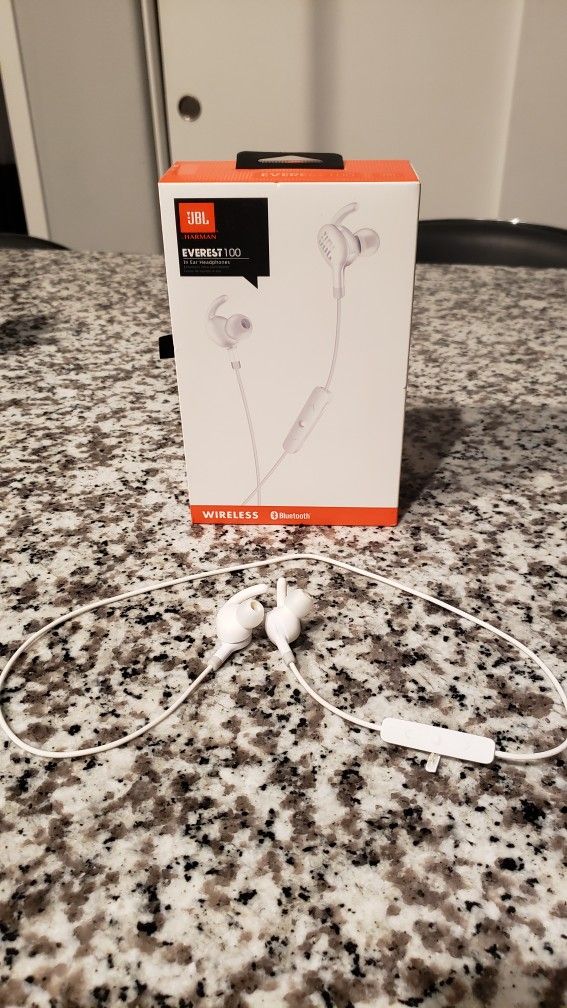 JBL Everest 100 Wireless/Bluetooth Headphones