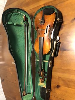Old fiddle, violin
