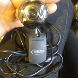 Digital Innovations Video Chat Camera ..