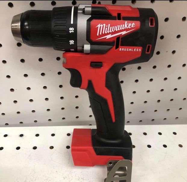 Milwaukee New Drill Driver Brushless 18M