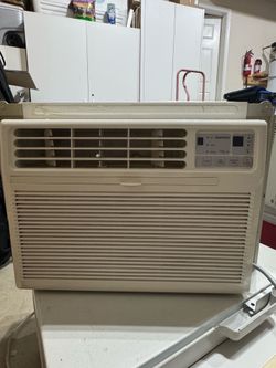 Daewoo 6,000 Btu with remote