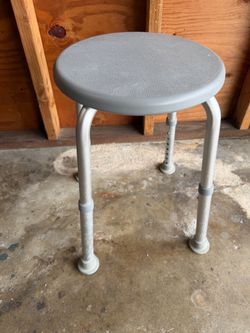 Bathroom seat