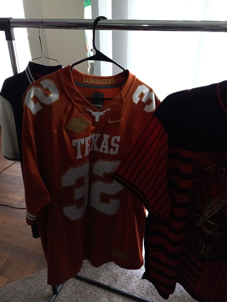 Spurs Baseball Jersey for Sale in San Antonio, TX - OfferUp