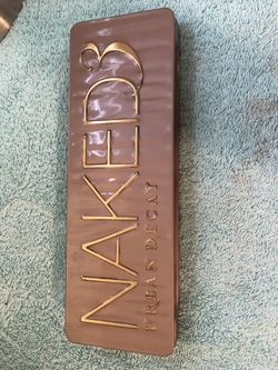 Naked 3 pallet