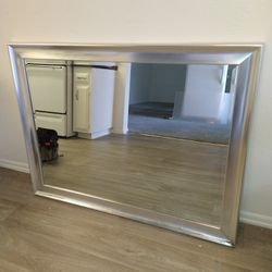 MIRROR...