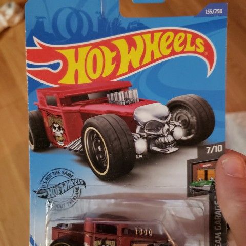 Hot Wheel Bone Shaker 7/10