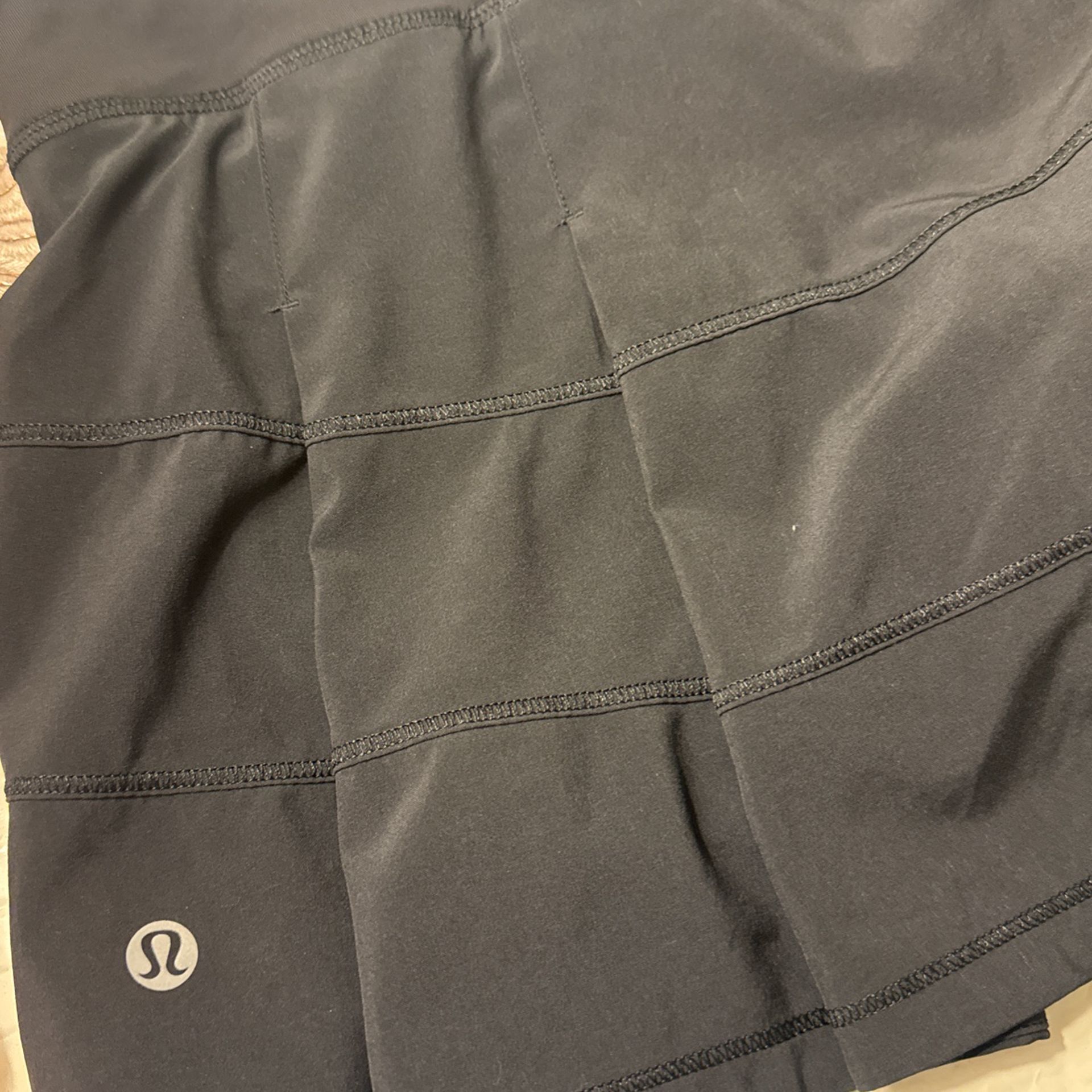 Lululemon Skirt Size 6