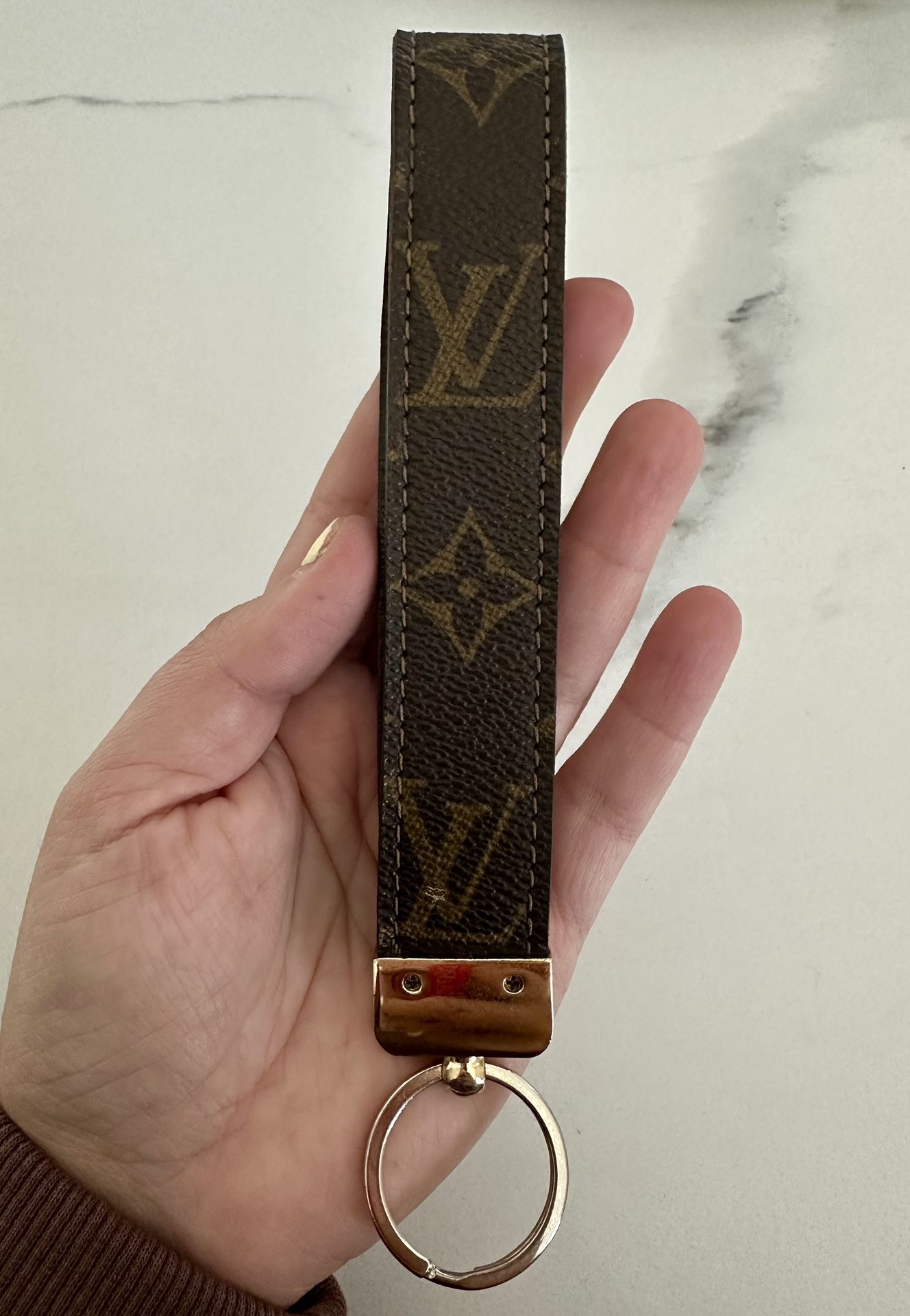 GENUINE - Louis Vuitton Wristlet Key Chain✨