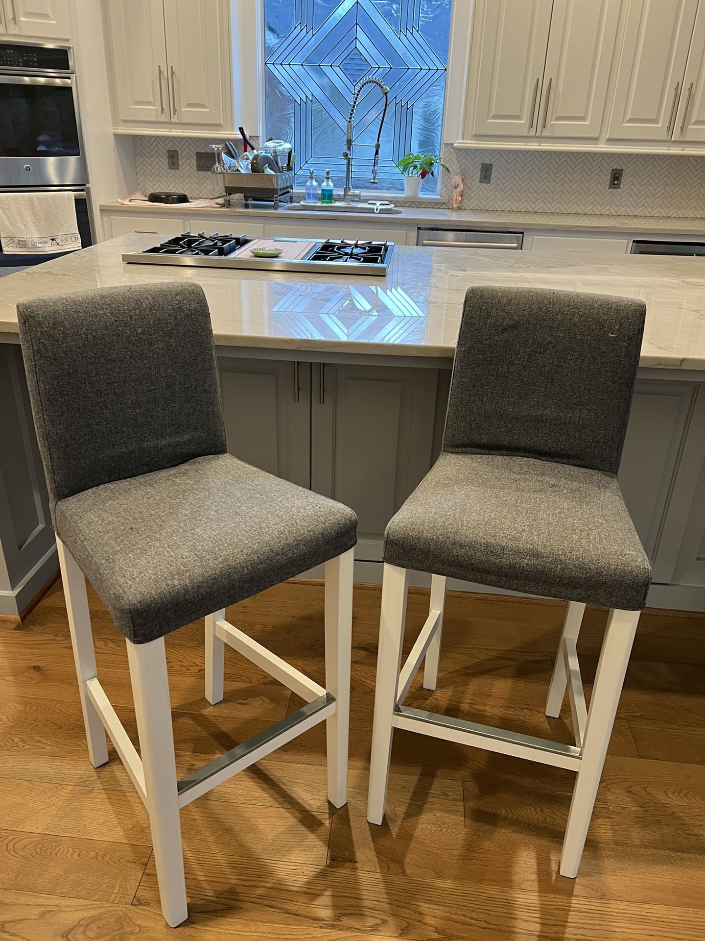 IKEA BERGMUND bar stools, 2 set, seat 29 1/2 in high
