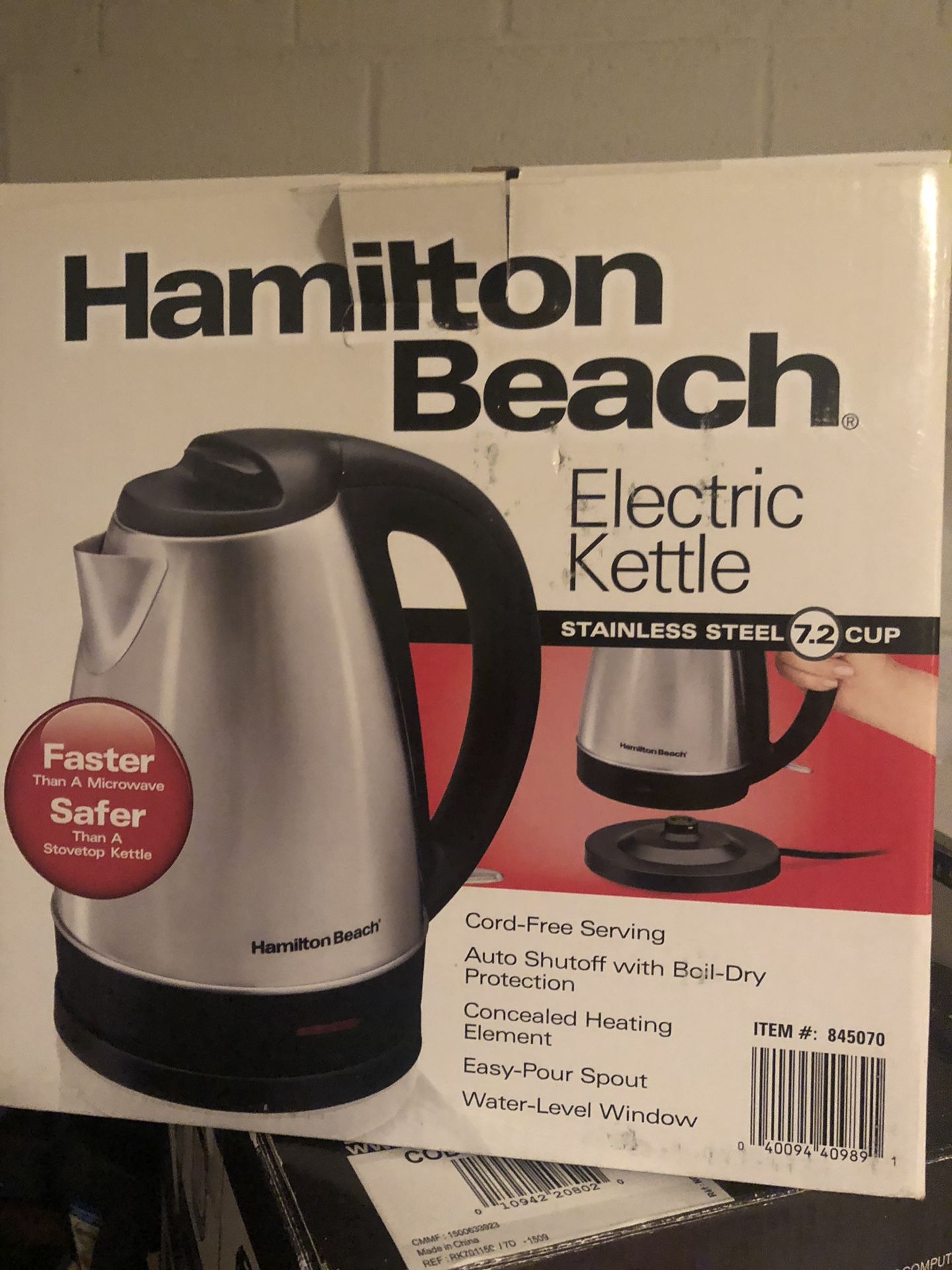 Electric kettle - Hamilton beach
