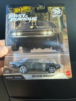 Hot Wheels Premium Fast & Furious 1970 Dodge Charger R/T