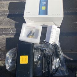 Brand New Portable Air Compressor $25.00