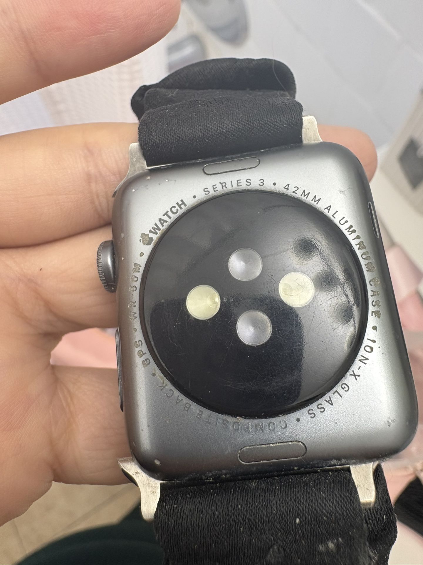 APPLE WATCH SERIES 3