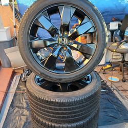 JUEGO DE RRINES PARA CARROS HONDAS ACORP CIVIC CRV YANTAS BUENAS MEDIDA 17
