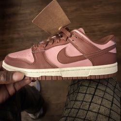 Nike Dunks