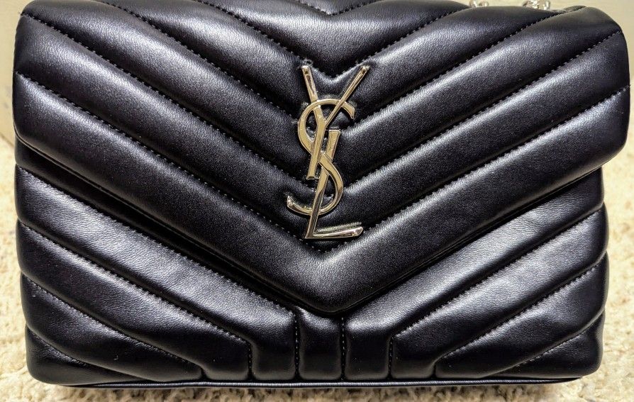 Gently Used Leather Handbag for -$100