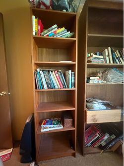 Medium-tone book shelf