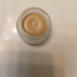 R.e.m Beauty Concealer 