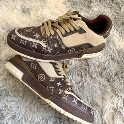 BROWN LOUIS VUITTON TRAINERS SIZE 9 MEN