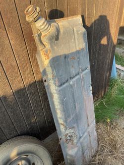 1972C 10 C 20 Gas Tank. 