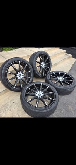 24" LEXANI  rims used tires