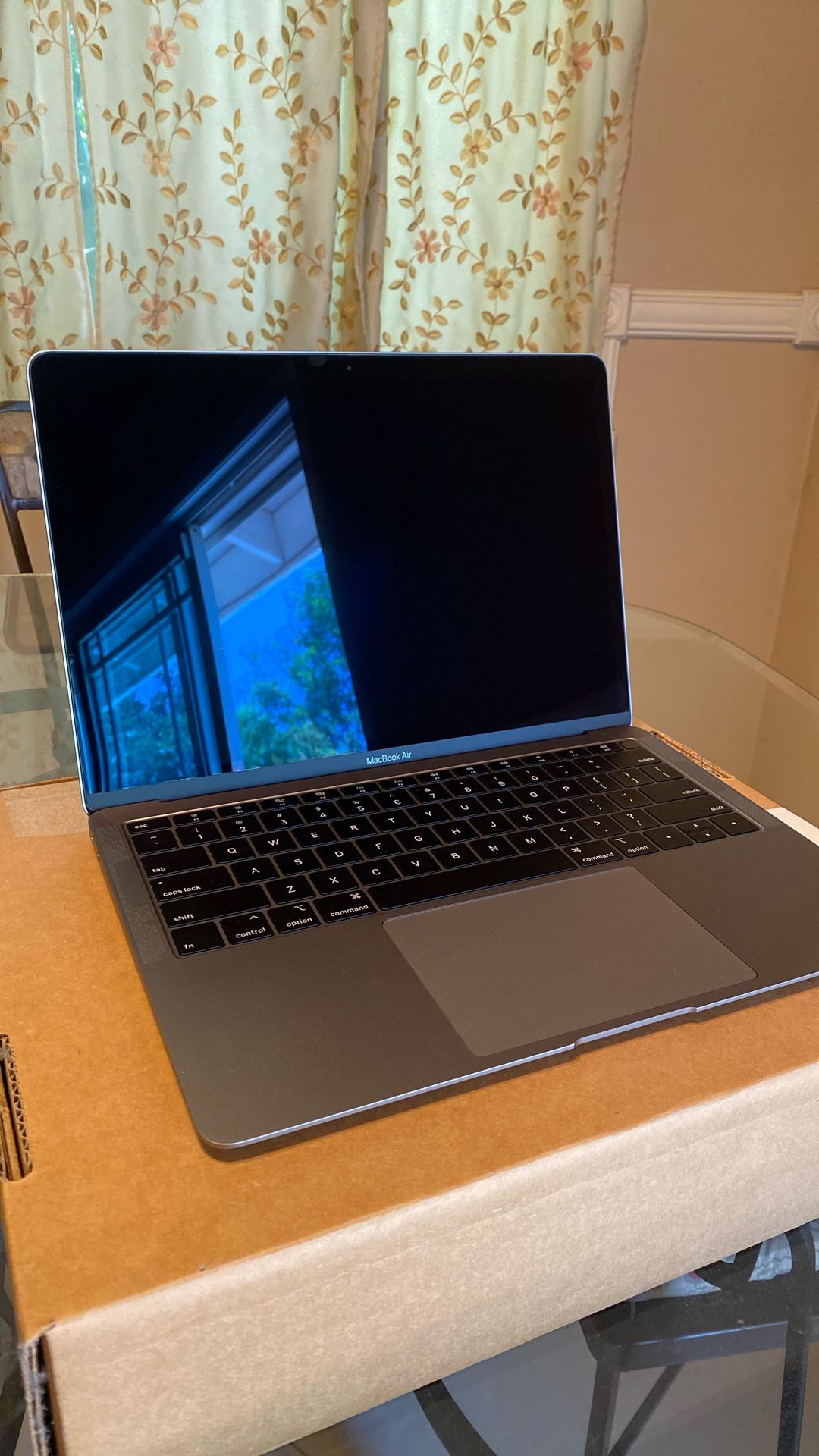 MacBook Air Space Gray Like New 