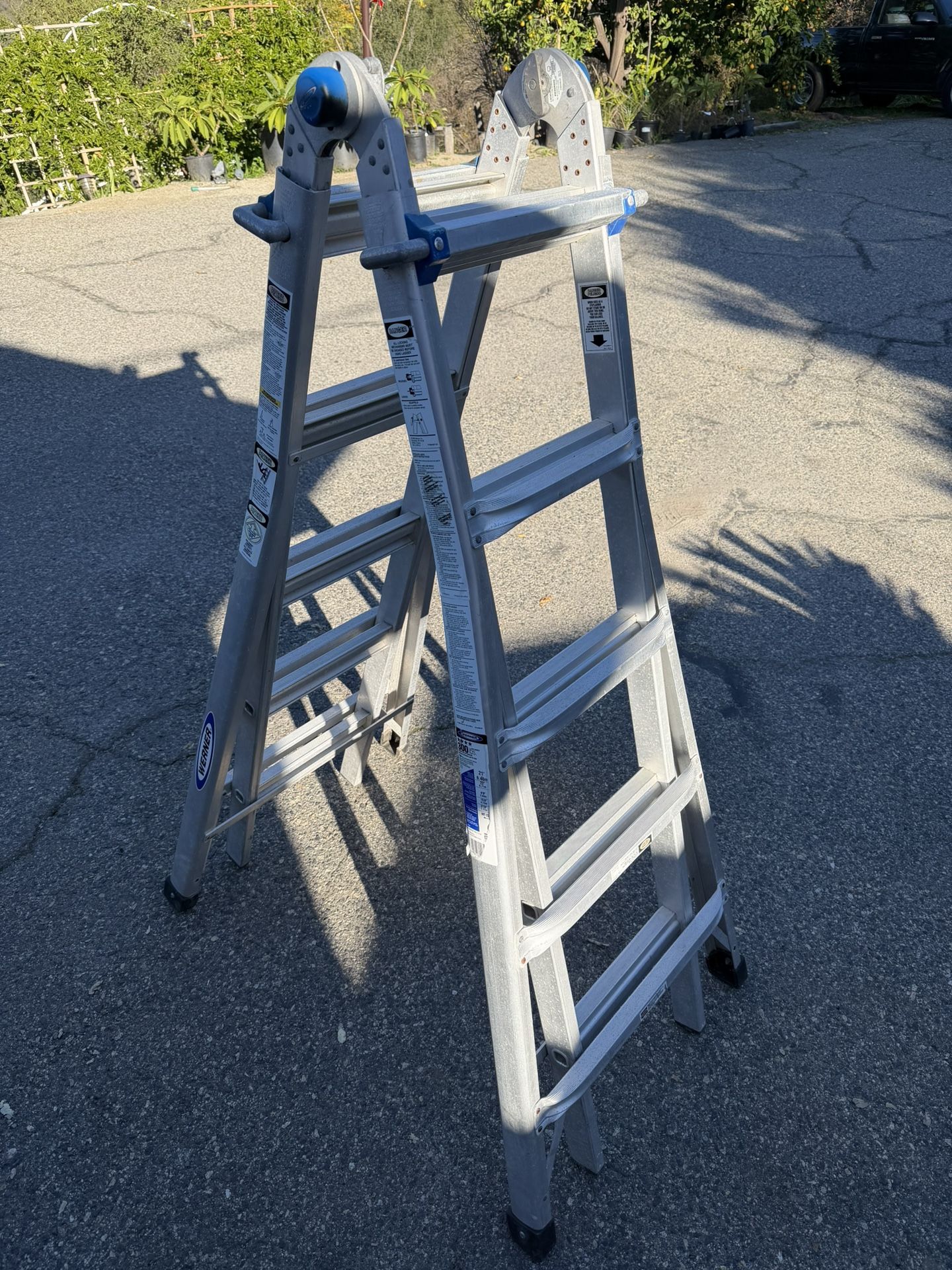 Aluminum Werner Multi-Position Ladder MT-22