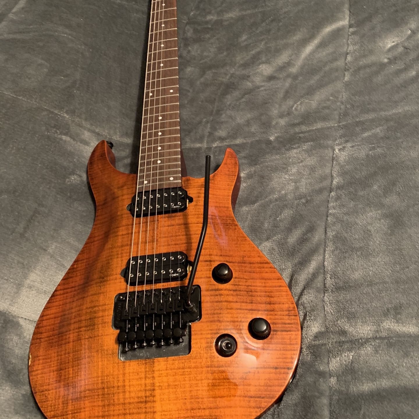 Agile 7 String Guitar With Floyd Rose