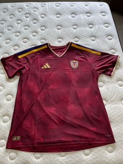 Adidas Authentic Venezuela Soccer/Futbol Jersey Vinotinto