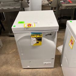 Magic chef deep freezer HMCF35W53