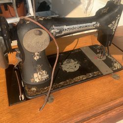 Singer Sewing Machine