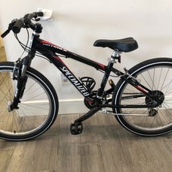 Specialized HotRock Kids 24” Bike Fun Mountain Bike 
