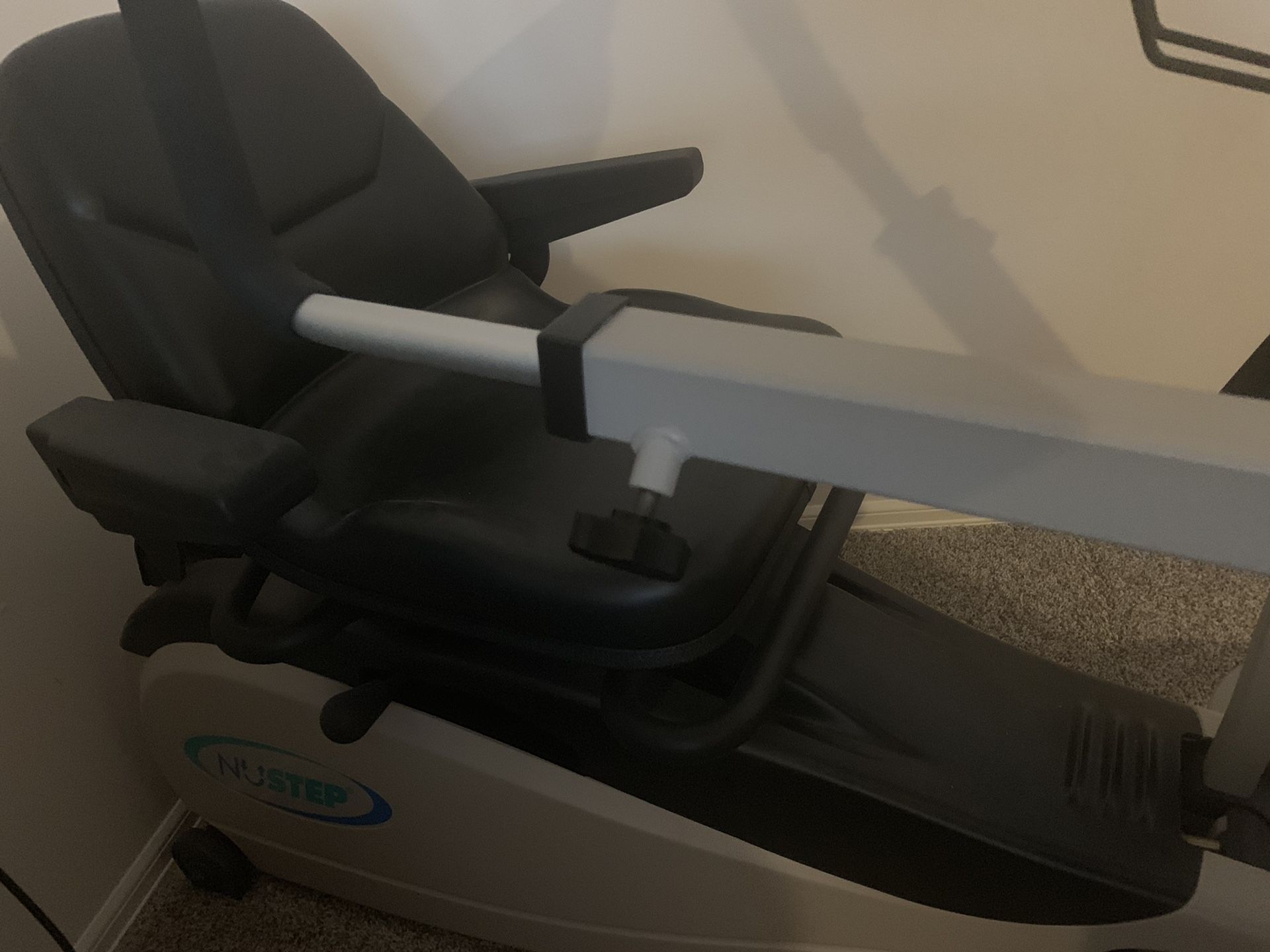 Nustep TRS 4000 T4 cross trainer recumbent bike bicycle for Sale in