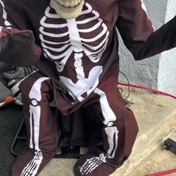 Halloween Decoration Lil Skelley