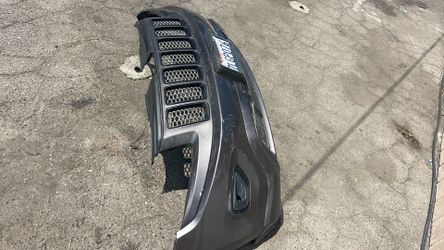Jeep Cherokee front bumper complete assembly